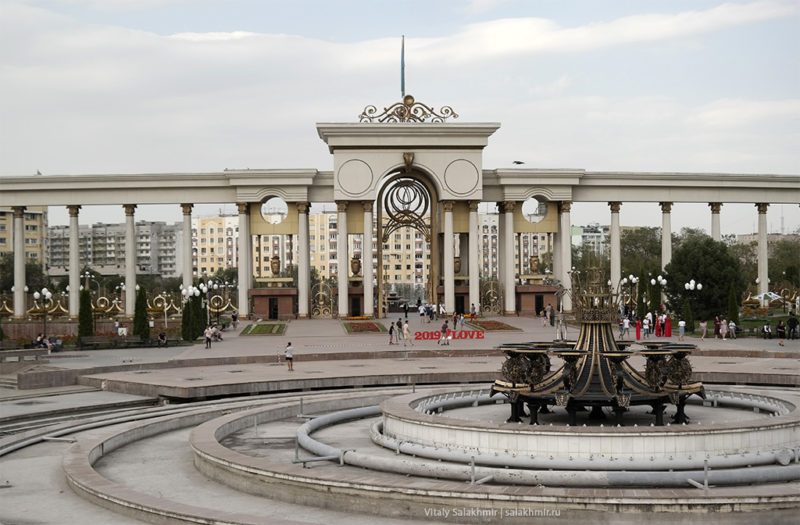 Парк Первого Президента Алматы 2019